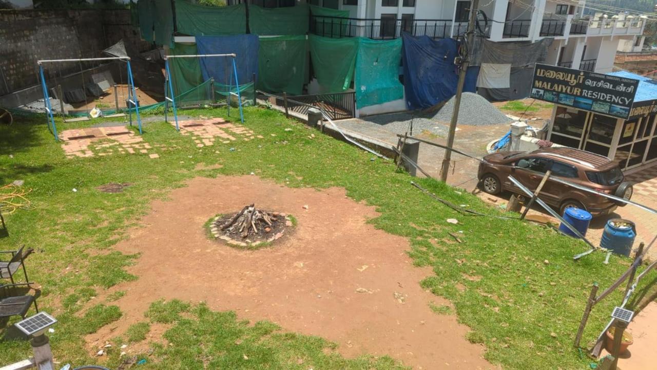 Vpr Residency Ootyアパートメント エクステリア 写真